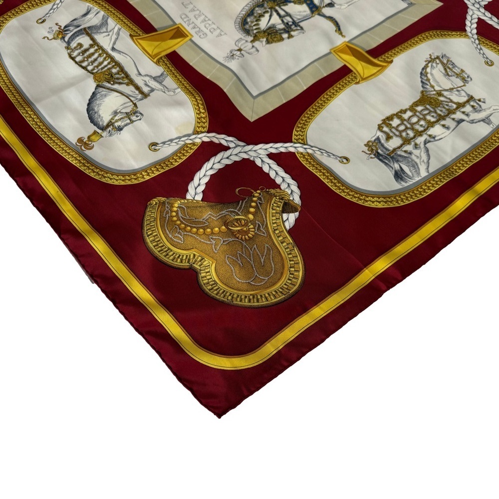 Hermès Red Gold Grand Apparat 100% Silk Scarf - Picture 4 of 16